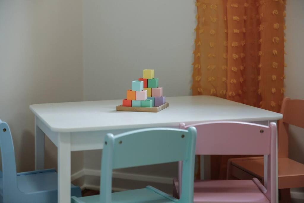 The Huddle House-Hof Home Made For Families كانتون المظهر الخارجي الصورة