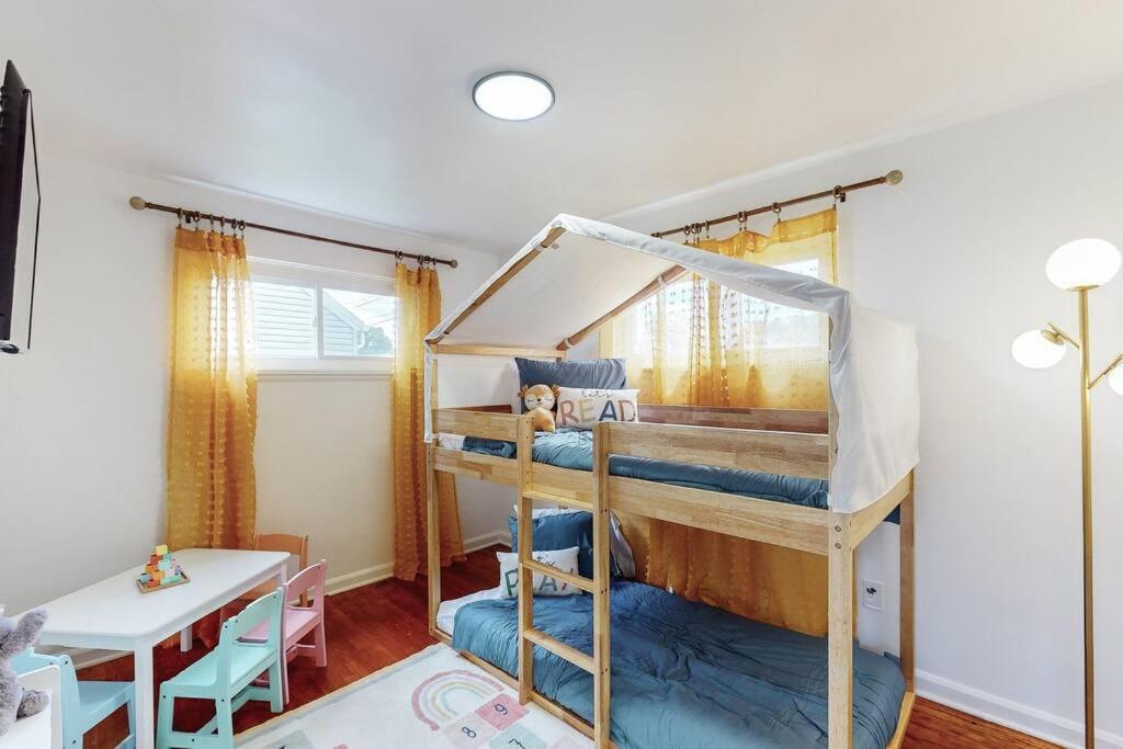 The Huddle House-Hof Home Made For Families كانتون المظهر الخارجي الصورة